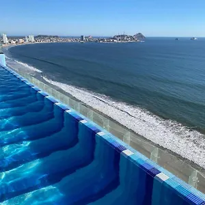 Central102-705/piscinapiso22/vistas360/malecón Mazatlán